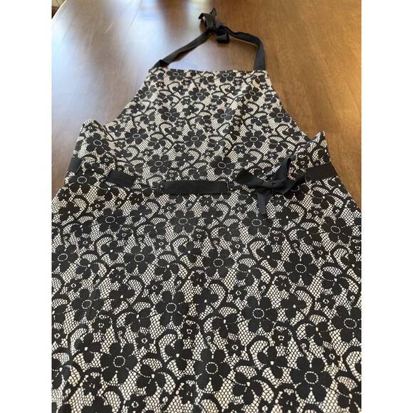 Kay Dee Designs Black Lace Floral Apron Retro Pin-Up Hostess Style Chic Kitchen - Picture 9 of 11